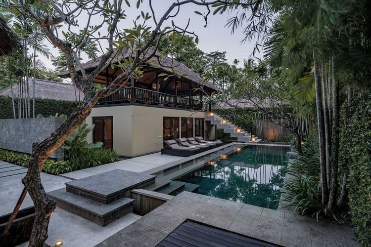 2bed-kayumanis-nusadua-1.jpg